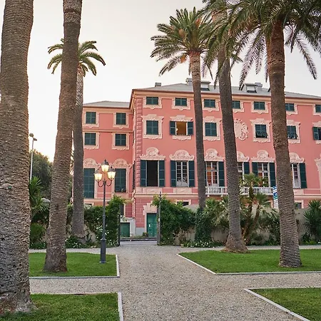 La Spagnuola - Villa Cinquecentesca Sul Mare Con Parco Privato Savona Exterior photo